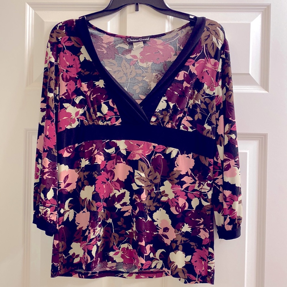 Fabulous Fall Floral blouse!  Size Medium.